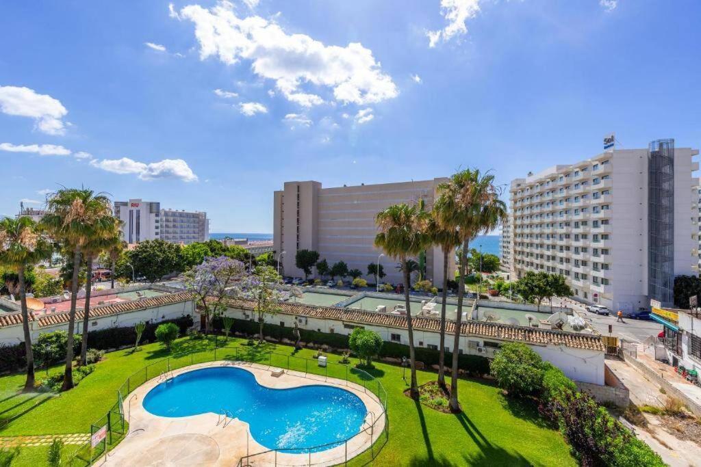 Carihuela Front Beach توريمولينوس المظهر الخارجي الصورة