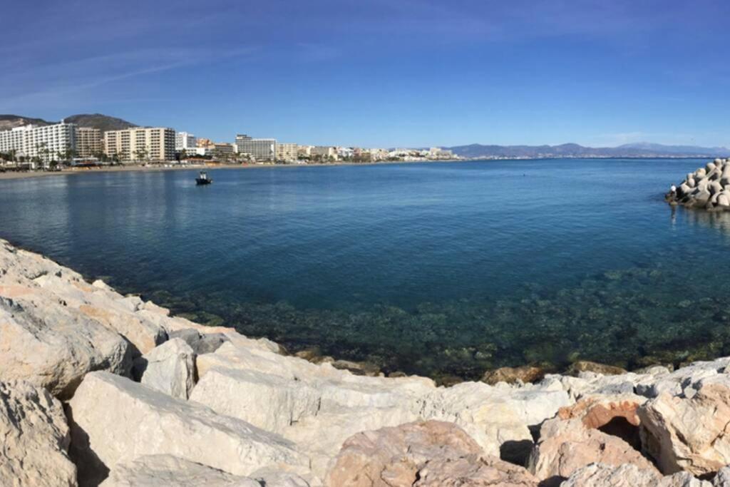 Carihuela Front Beach توريمولينوس المظهر الخارجي الصورة