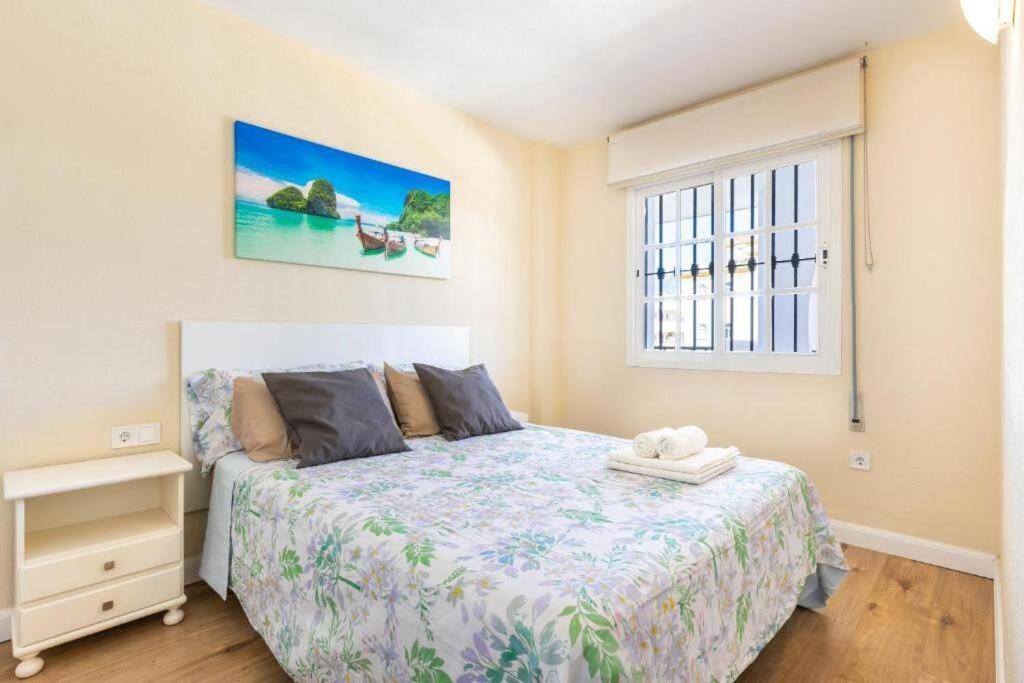 Carihuela Front Beach توريمولينوس المظهر الخارجي الصورة
